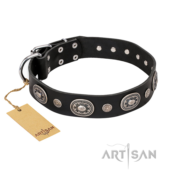 High quality natural genuine leather collar handmade for your doggie