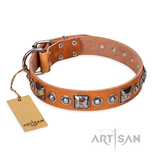 Leather dog collar made of best quality material with corrosion proof buckle