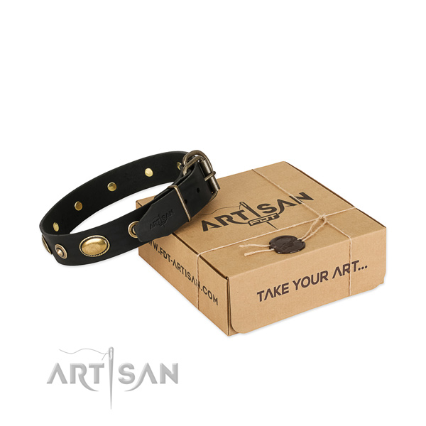 Durable buckle on full grain leather dog collar for your doggie